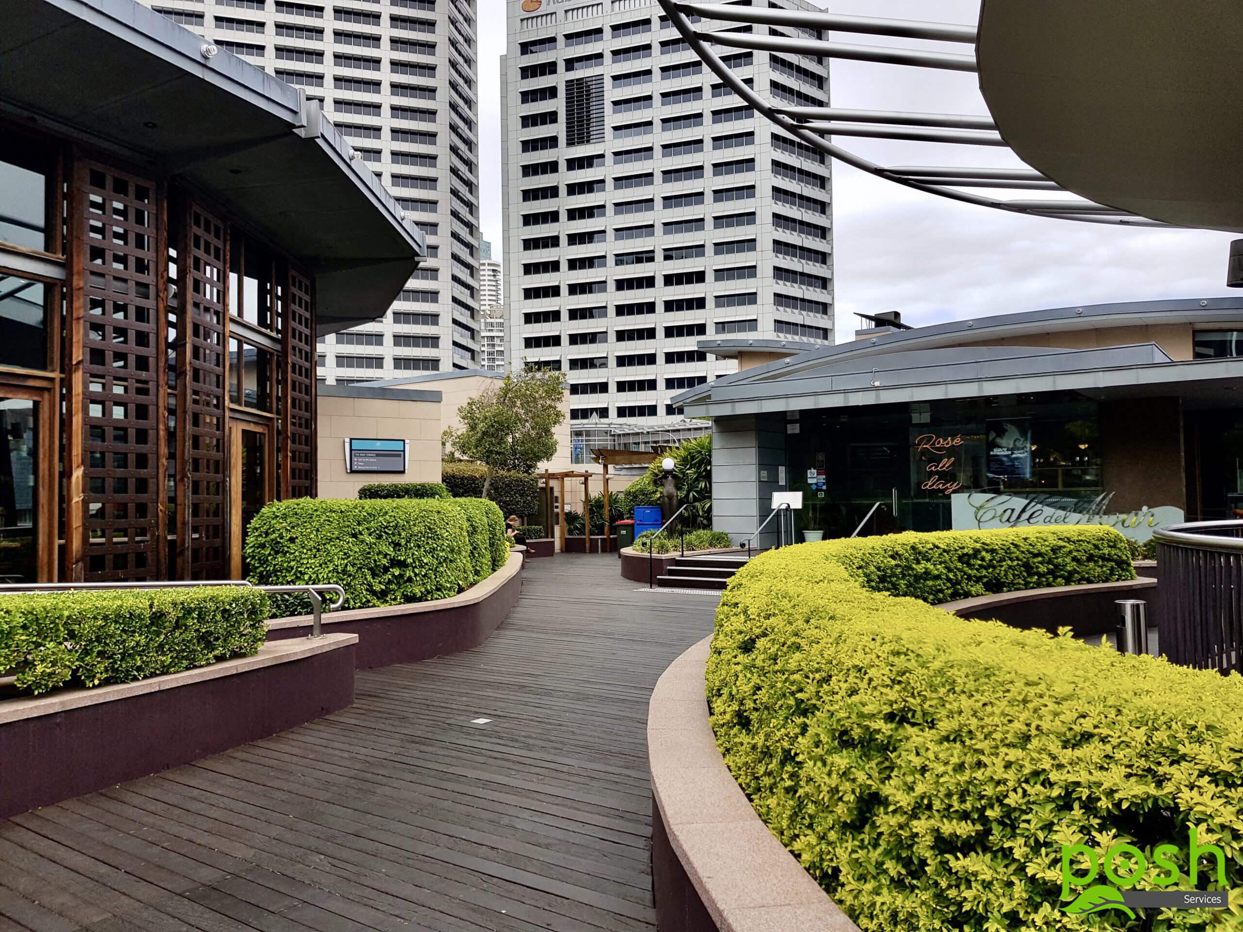 Outdoor Maintenance_Darling Park 12.17